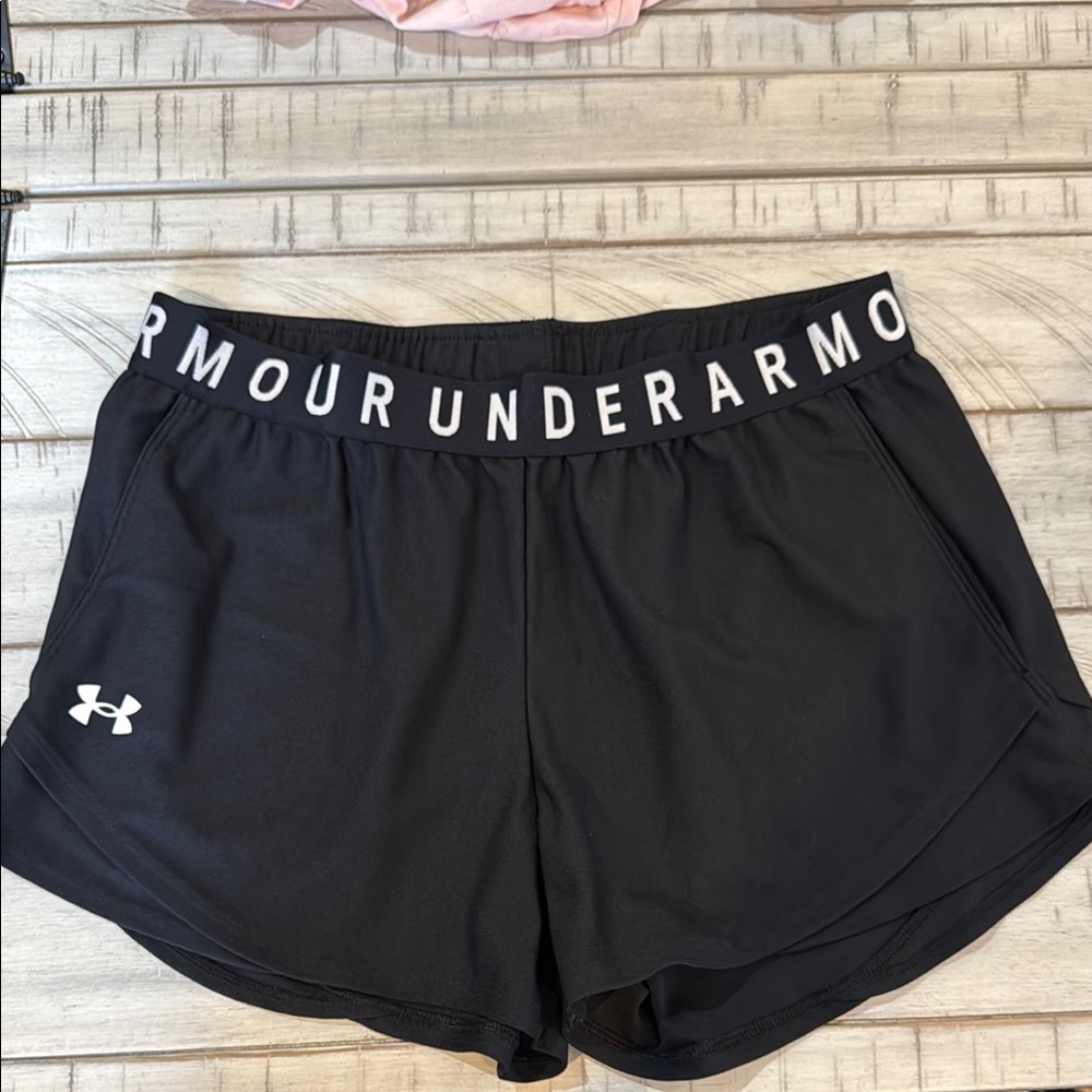 Under Armour Black Athletic Shorts Performance Fit